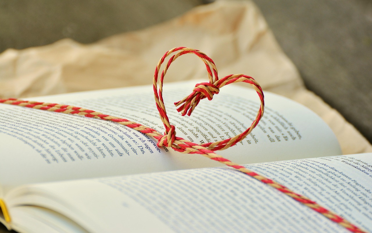 entdecken sie unser newborn-geschenkset – perfekte geschenke für neugeborene, sorgfältig zusammengestellt für die ersten besonderen momente.